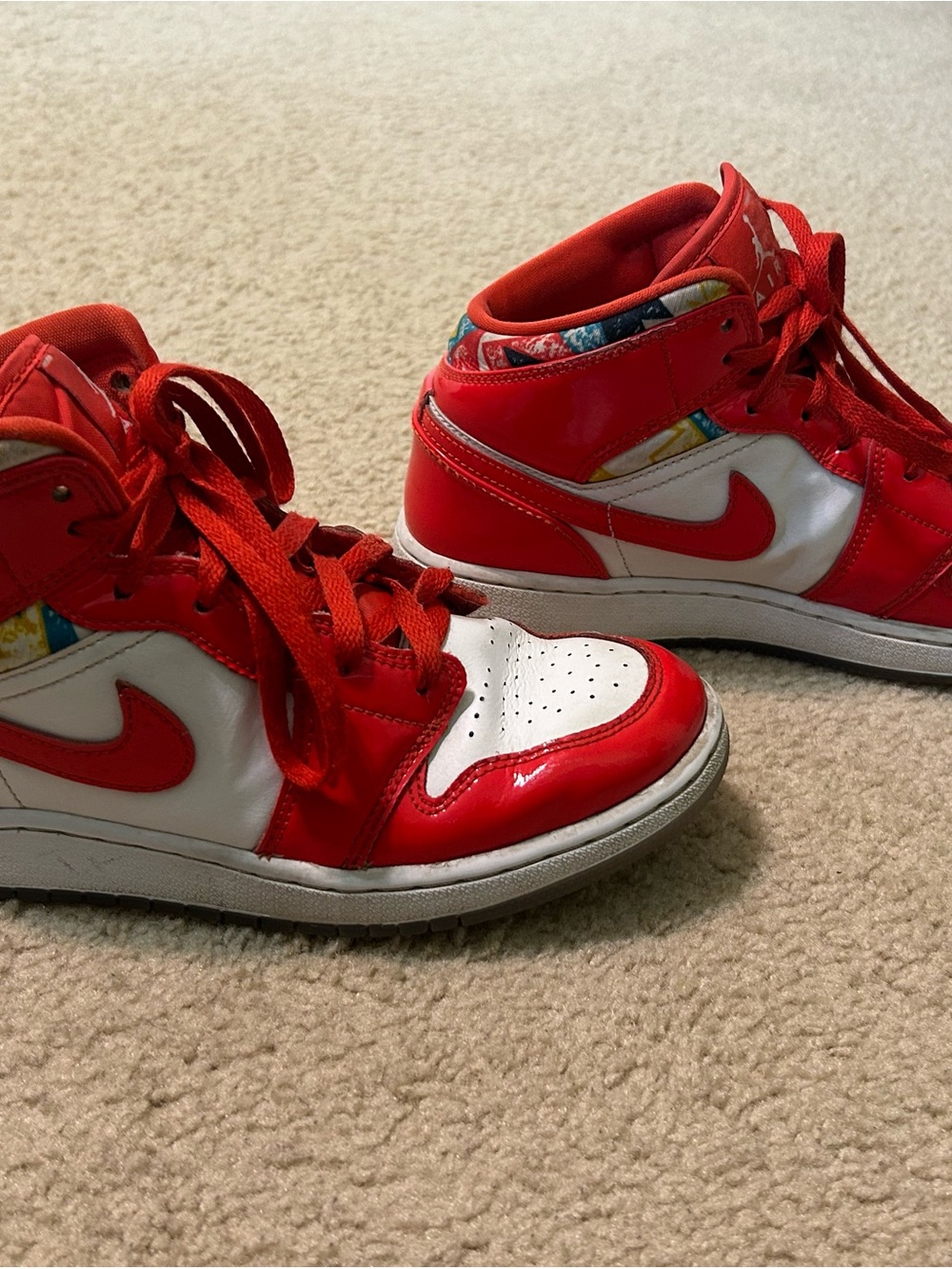 Jordan 1 red and white